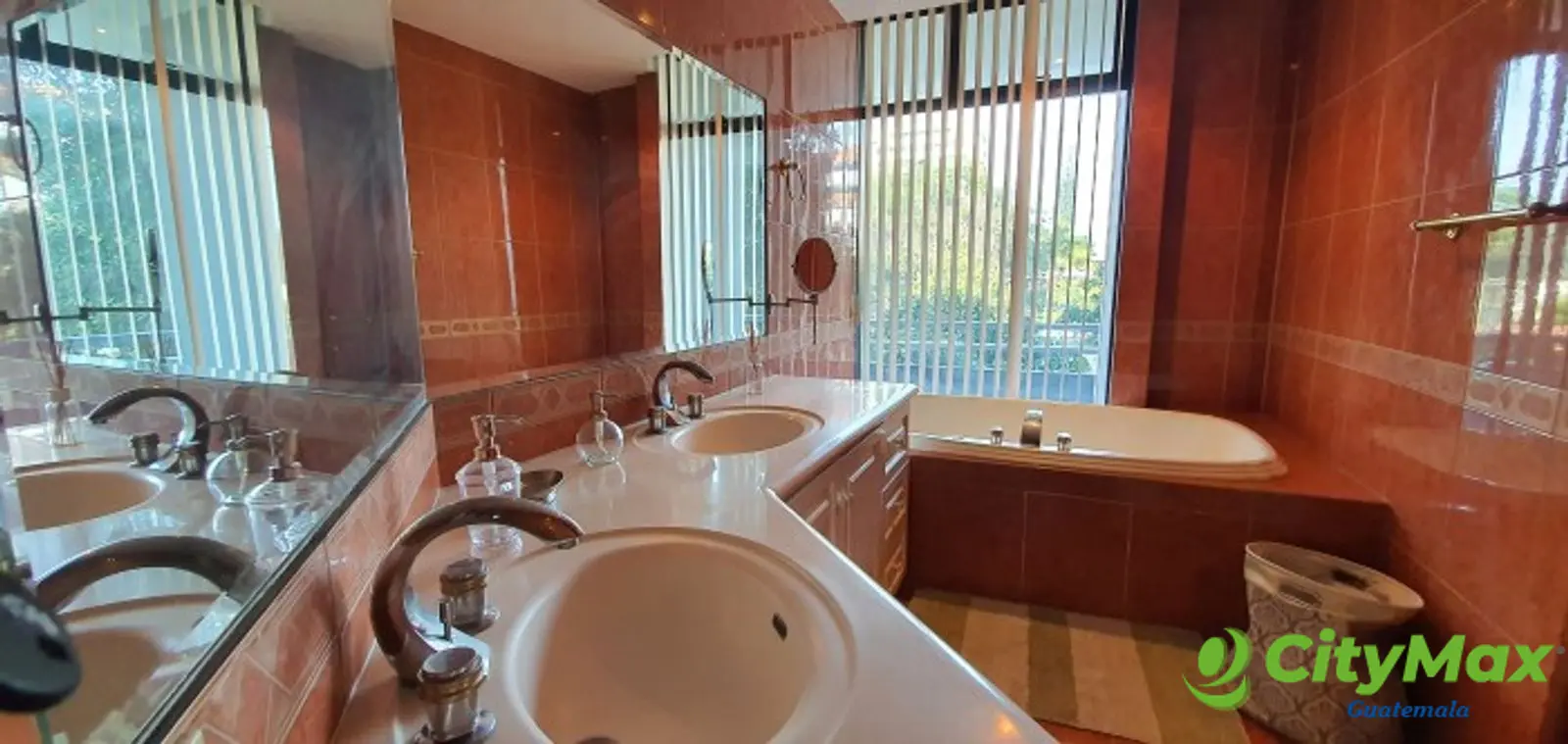 Apartamento Amueblado en Venta o Renta Zona 14 - foto 17