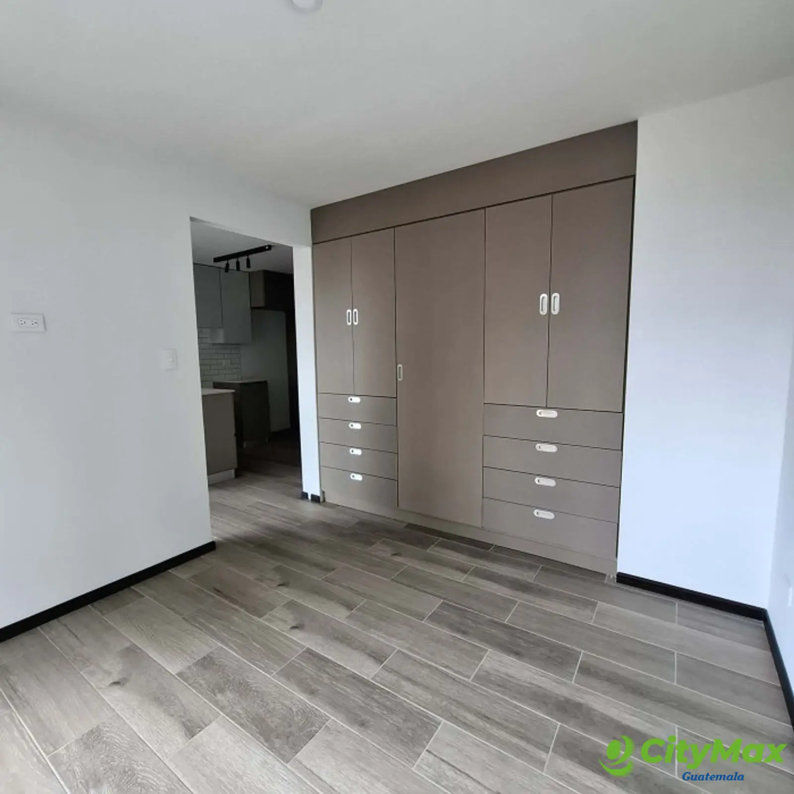 Apartamento en renta Biko zona 10 - foto 9