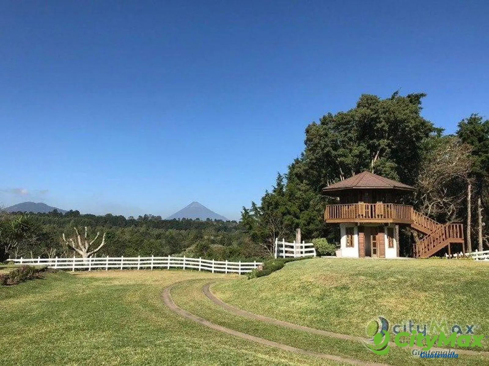 CityMax vende Terreno en Santa Elena del Lago - foto 14