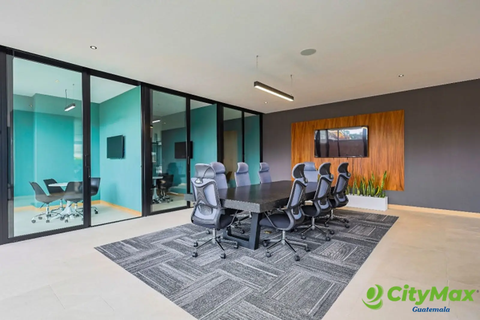 En venta apartamento con jardin en zona 15 Guatemala - foto 11