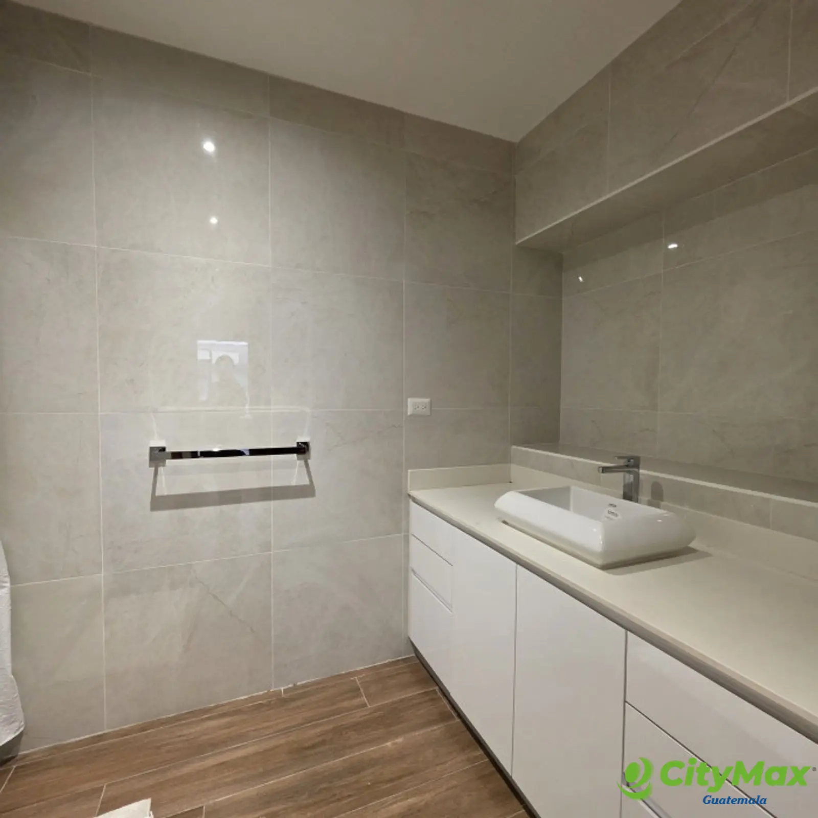 Apartamento en venta en Exclusiva Oakland Zona 10 - foto 11