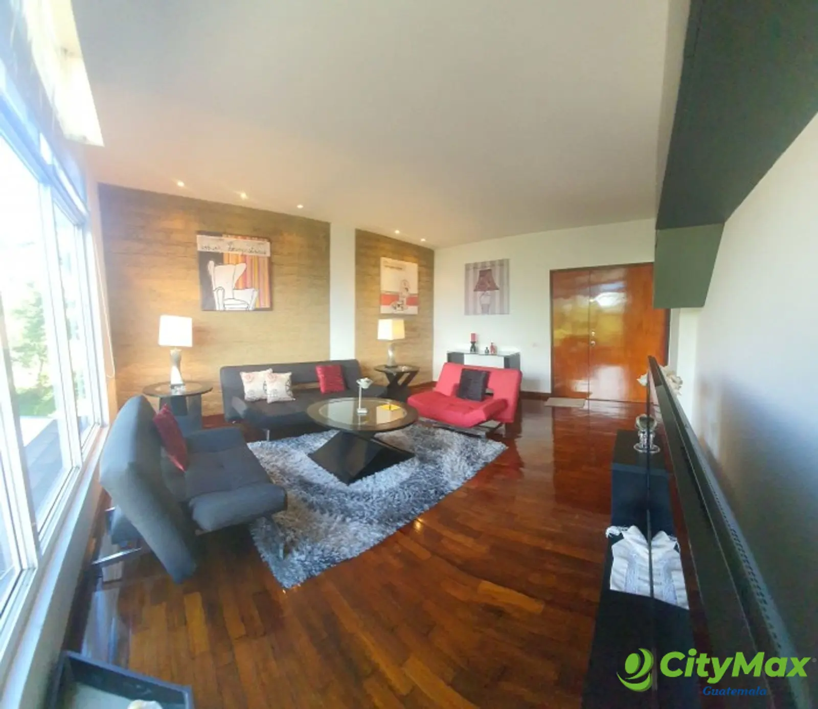 En Renta y Venta Apartamento cercano a Zona 15 - 20221031_103630.jpg