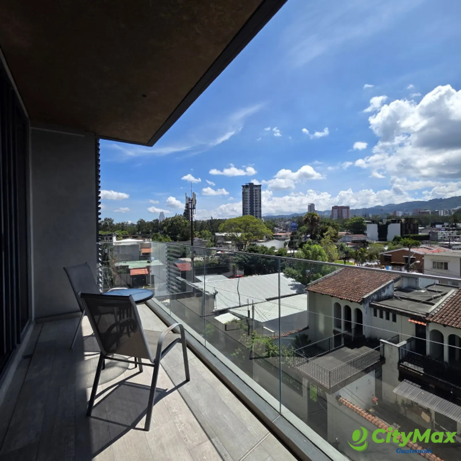 Apartamento equipado en venta Triva Zona 15 Guatemala - foto 9