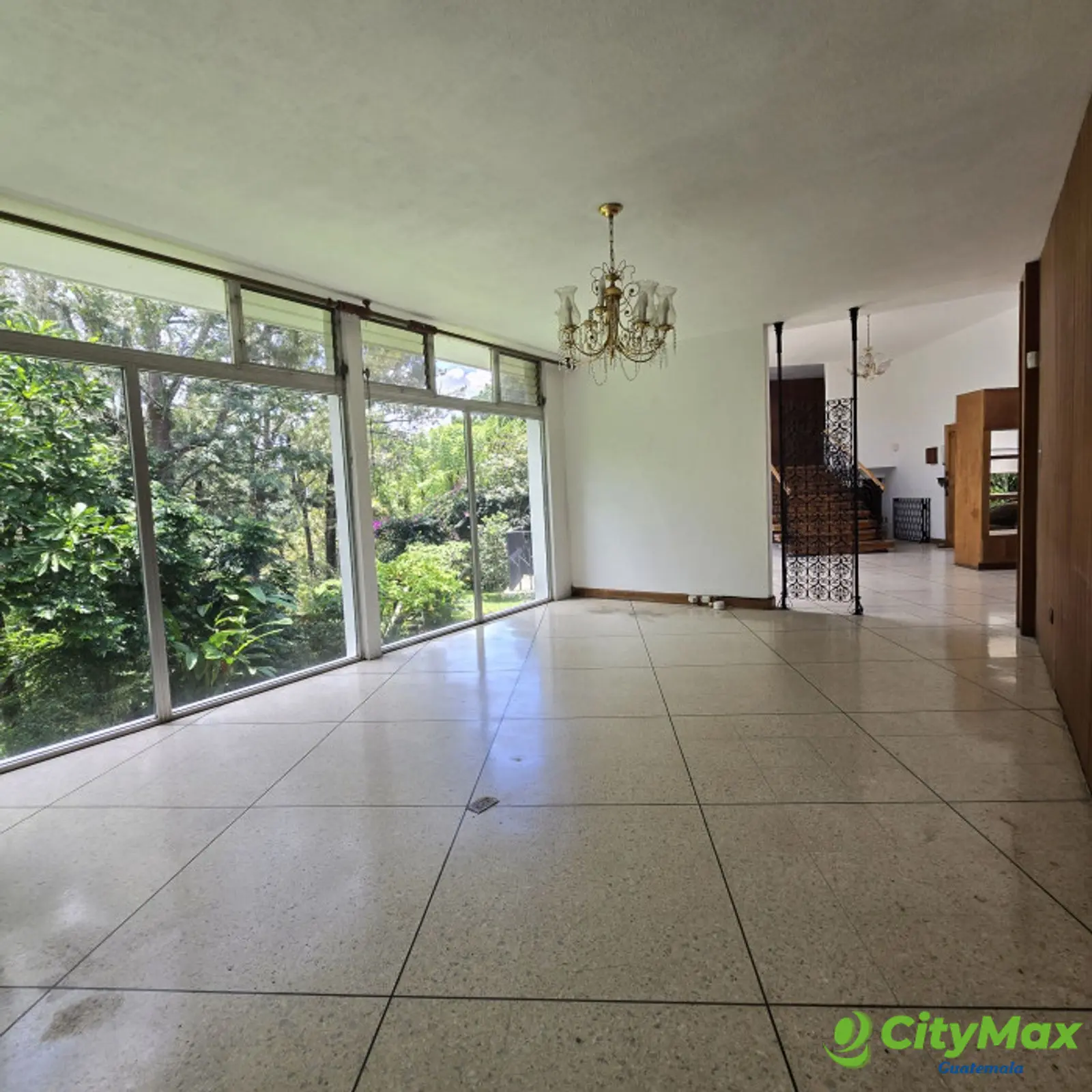 En Renta Casa en Zona 15 ideal para oficinas !! - foto 19