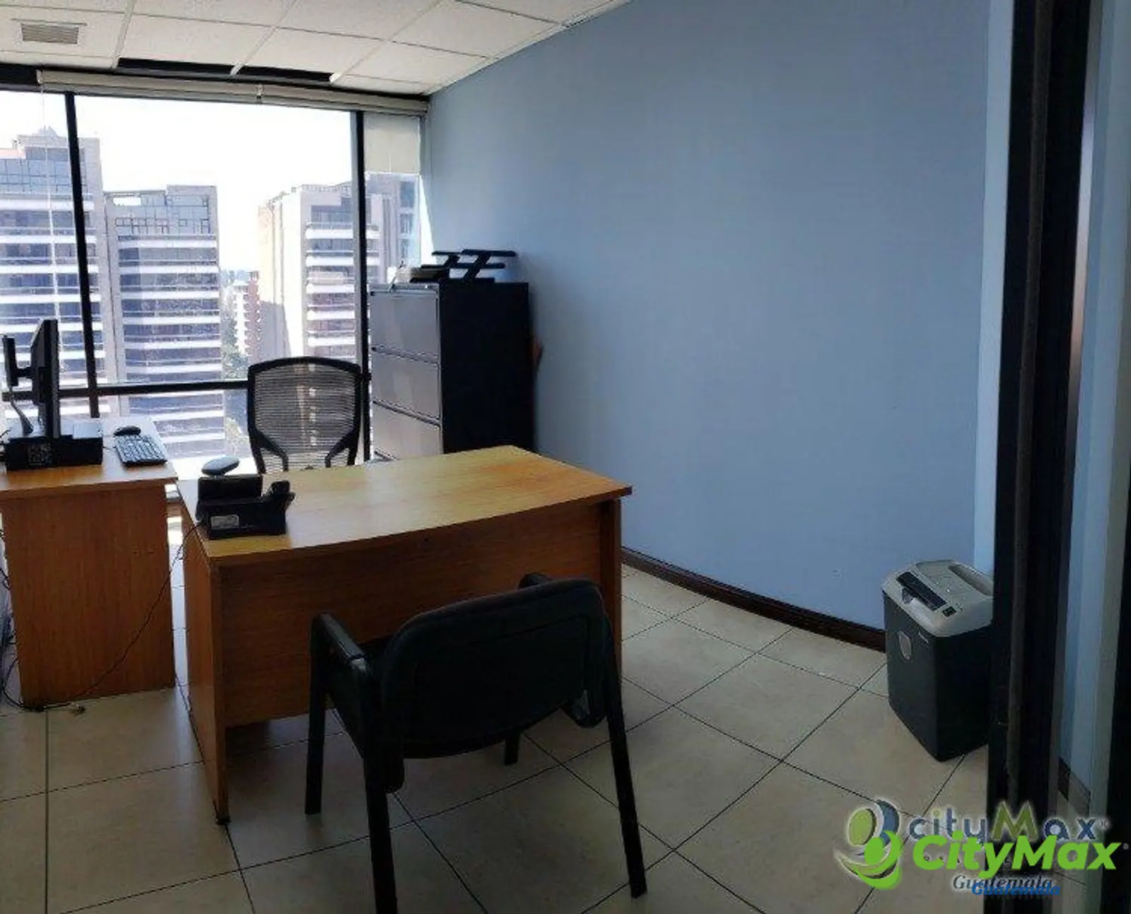 Oficina venta para inversión zona 10 Guatemala - foto 12