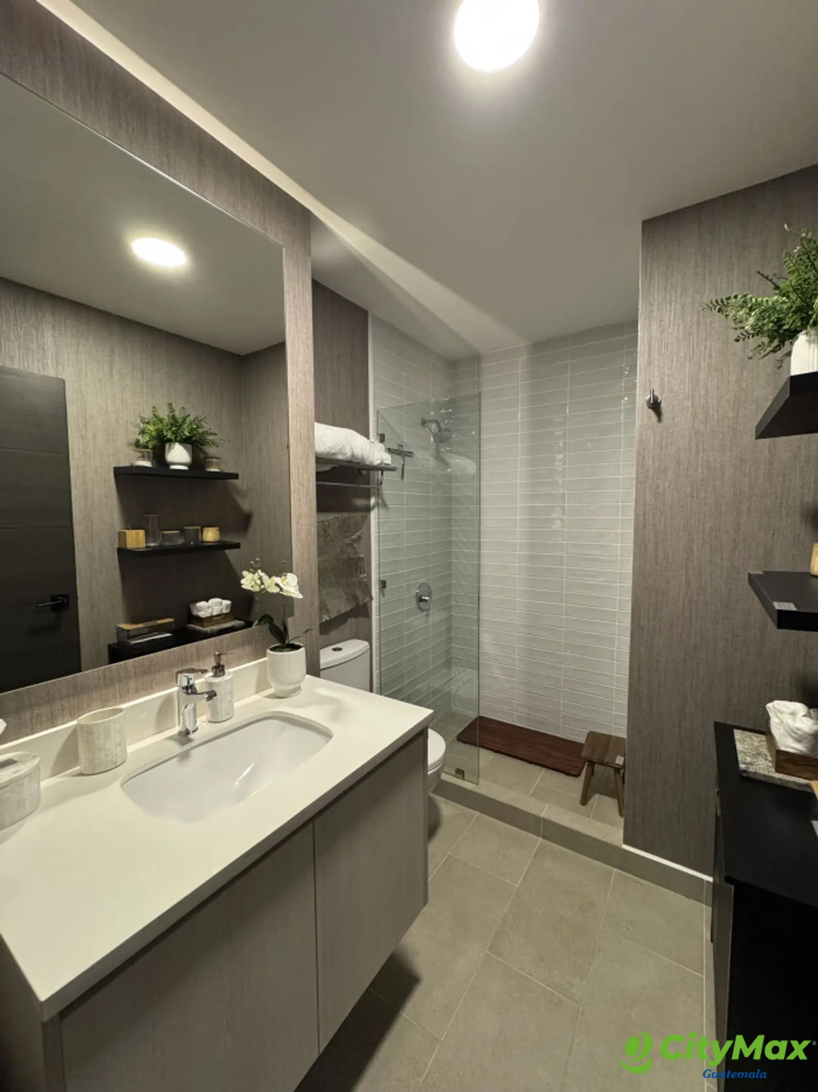 Apartamento en Venta para Inversion zona 16 Cayala - foto 4