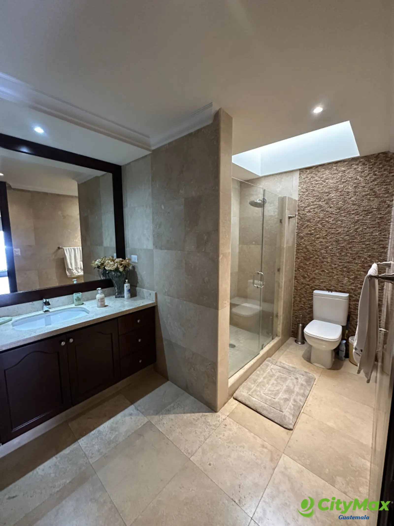 Exclusivo PentHouse en venta Zona 14 Guatemala - foto 25