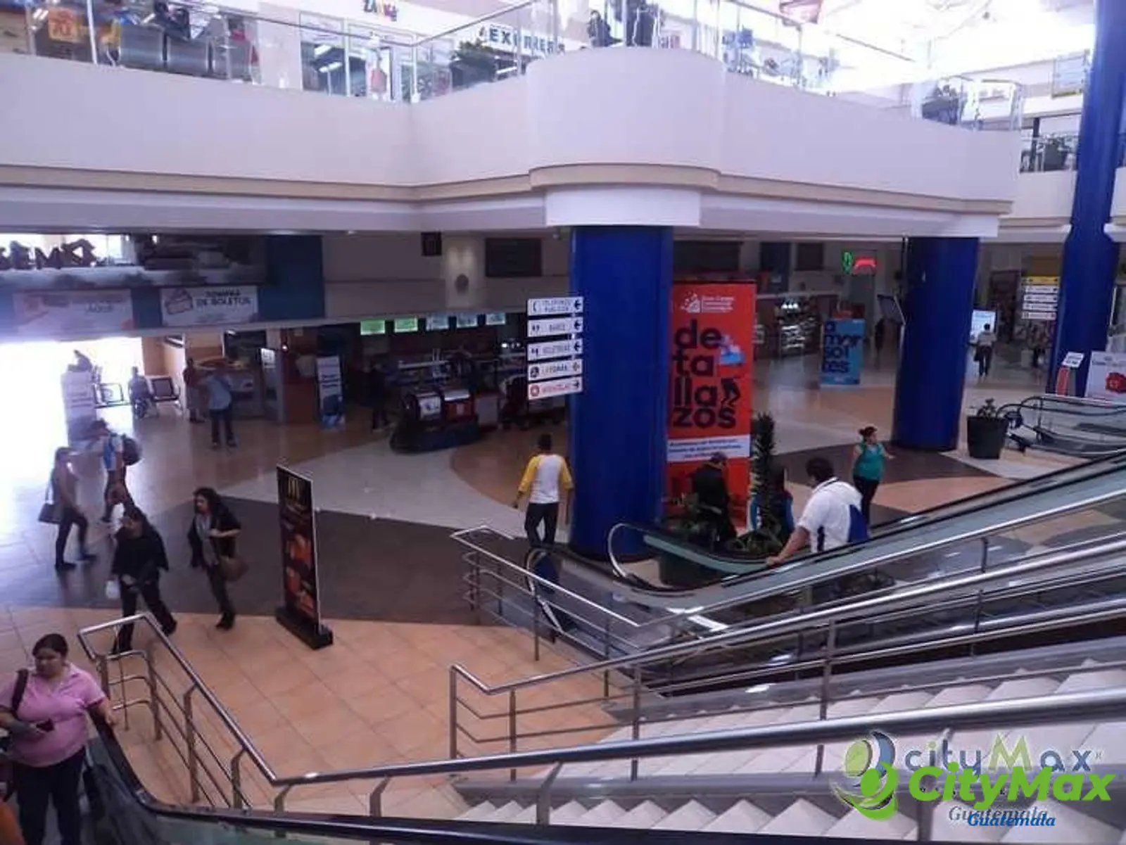 Local en Food Court zona 17 acreditado - foto 6